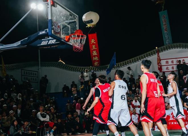 NBA直播免费看！官方网站VS第三方平台，哪家强？